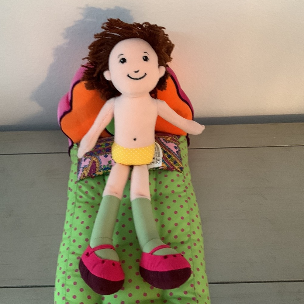 Groovy Girl - Picture 3 of 4